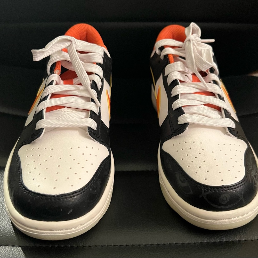 NIKE DUNK LOW PRM